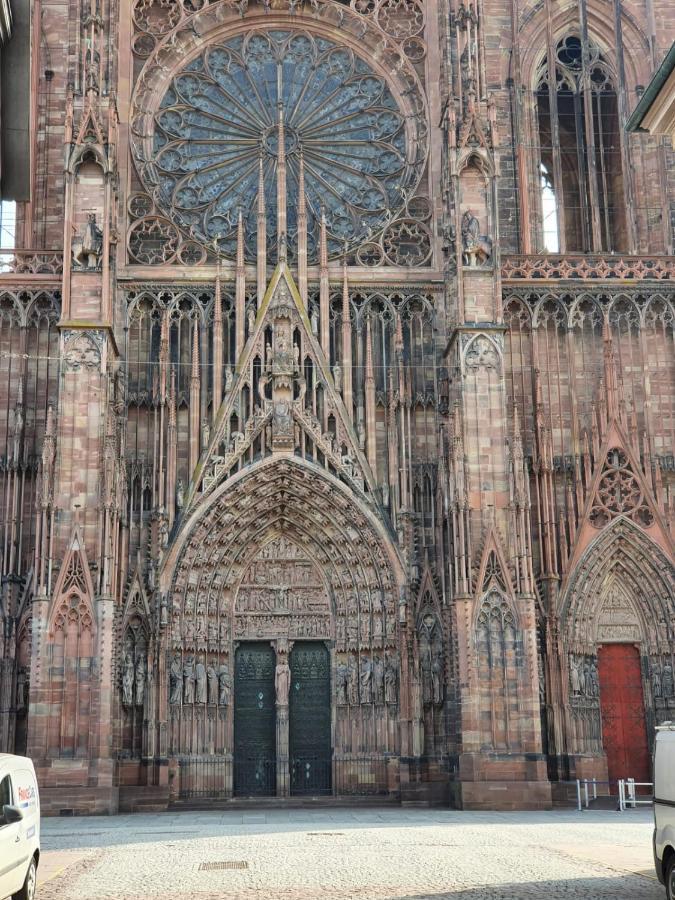 Suite Privative 43M2 - Les Tailleurs A 120M De La Cathedrale Estrasburgo Exterior foto